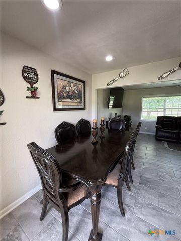 116 Leisure Acres Road, Gatesville, TX 76528