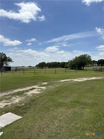 116 Leisure Acres Road, Gatesville, TX 76528