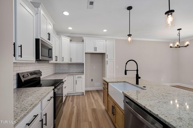 617 Cherry Marie Drive, Jonesborough, TN 37659