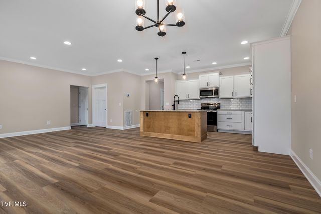 617 Cherry Marie Drive, Jonesborough, TN 37659