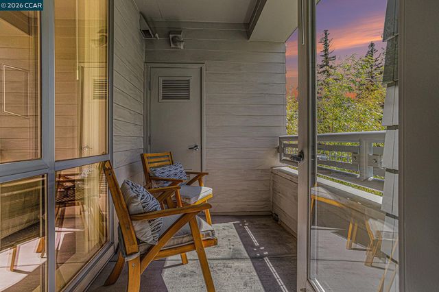 1655 N California Blvd 338, Walnut Creek, CA 94596