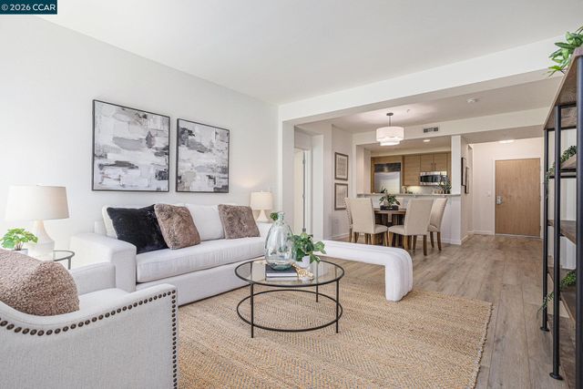 1655 N California Blvd 338, Walnut Creek, CA 94596