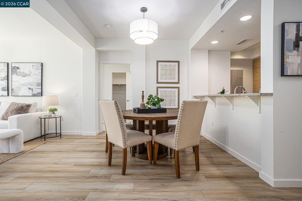 1655 N California Blvd 338, Walnut Creek, CA 94596