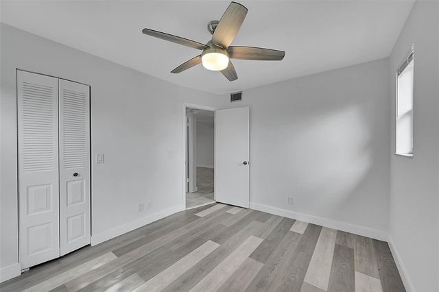 9761 Sunrise Lakes Boulevard 301, Sunrise, FL 33322