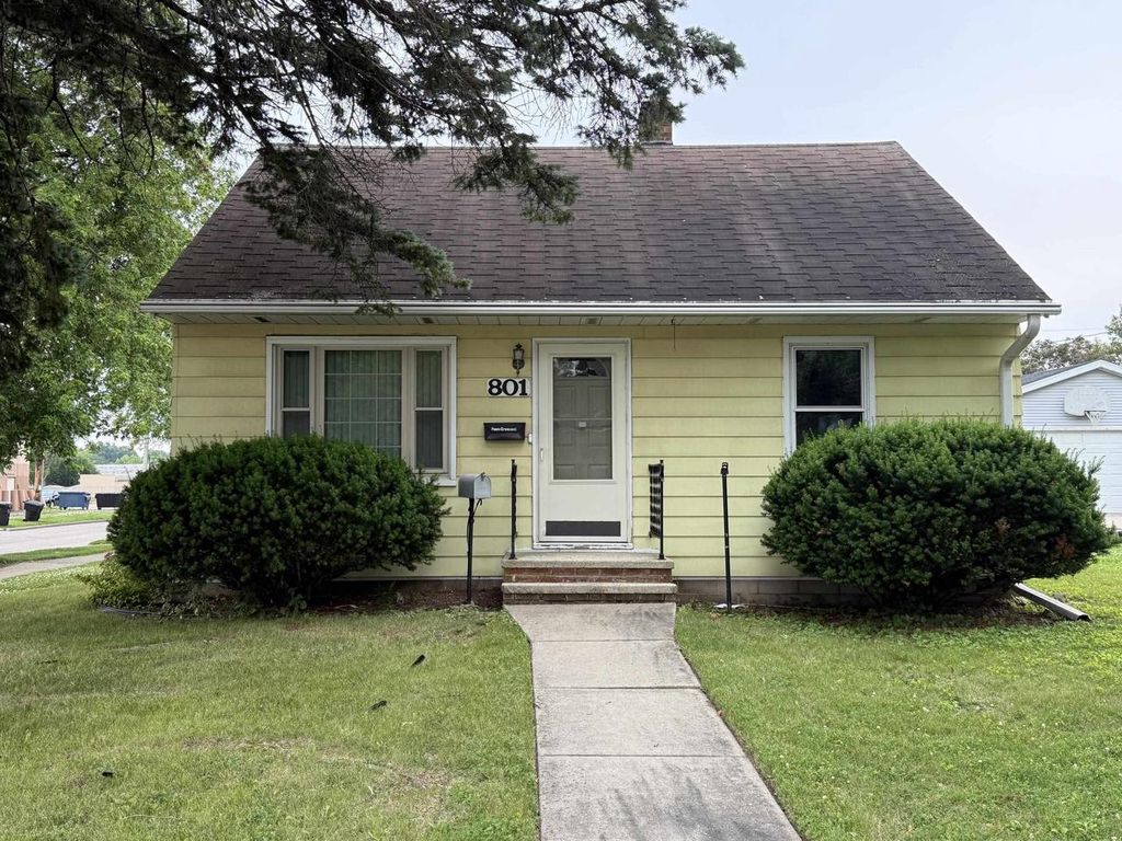 801 W GLENDALE AVENUE, Appleton, WI 54914