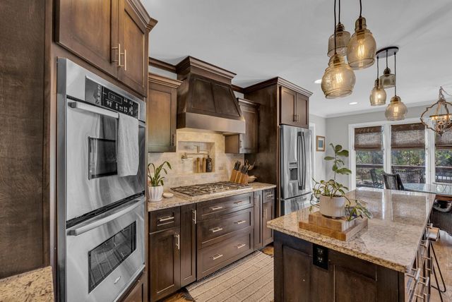 1265 Flatt Cir, Cookeville, TN 38501