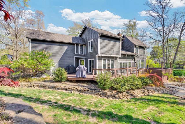 1265 Flatt Cir, Cookeville, TN 38501