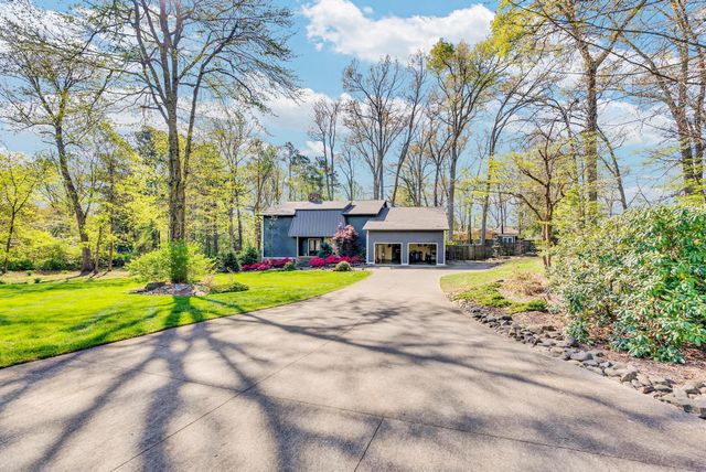 1265 Flatt Cir, Cookeville, TN 38501