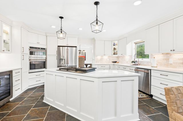 700 Notchbrook Drive, Delaware, OH 43015