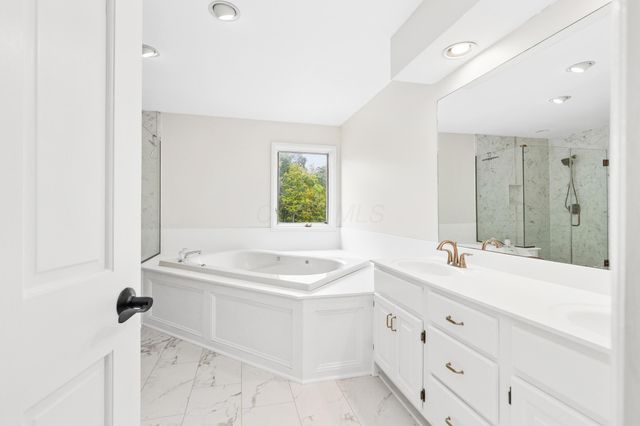 700 Notchbrook Drive, Delaware, OH 43015