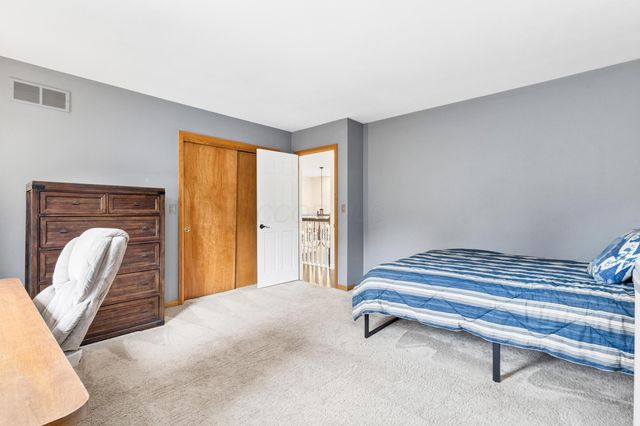 700 Notchbrook Drive, Delaware, OH 43015