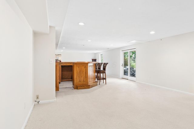 700 Notchbrook Drive, Delaware, OH 43015