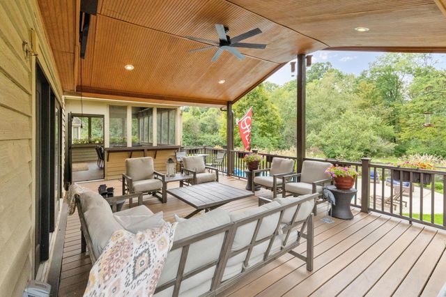 700 Notchbrook Drive, Delaware, OH 43015