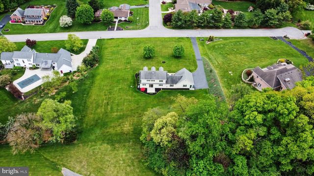 215 VILLA VISTA AVE, Hanover, PA 17331