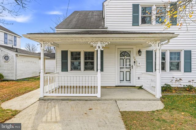 26 MAPLEWOOD AVE, Carneys Point, NJ 08069