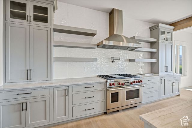 2835 NAOMI CIR, North Logan, UT 84341