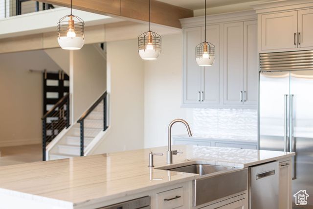 2835 NAOMI CIR, North Logan, UT 84341