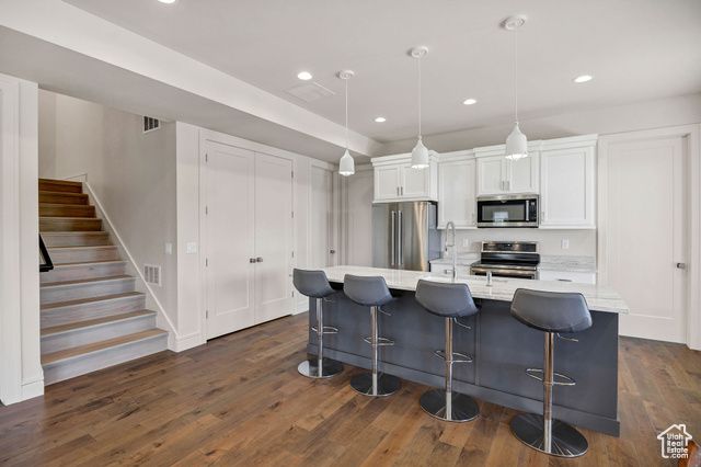 2835 NAOMI CIR, North Logan, UT 84341