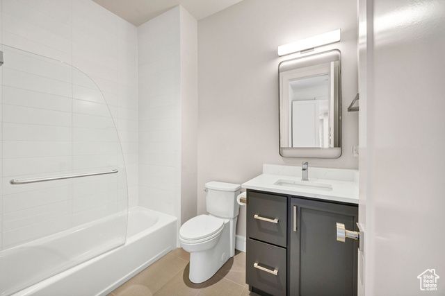 2835 NAOMI CIR, North Logan, UT 84341