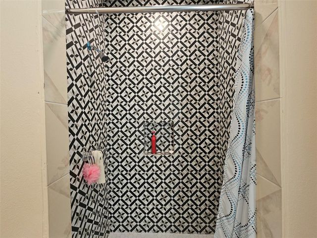 1930 Cromwell Street, Houston, TX 77093