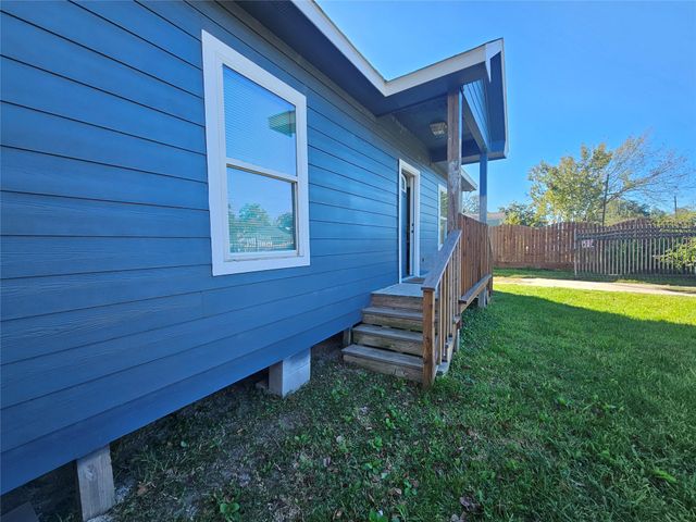 1930 Cromwell Street, Houston, TX 77093