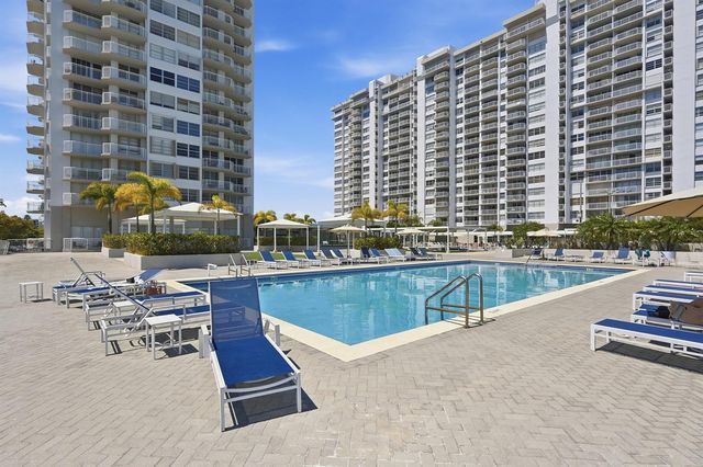 18011 Biscayne Boulevard 1502, Aventura, FL 33160