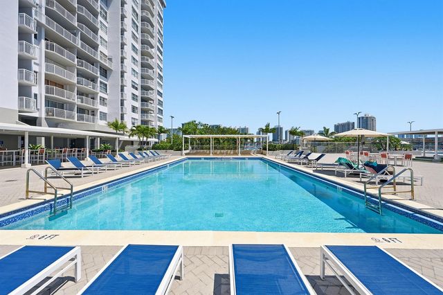 18011 Biscayne Boulevard 1502, Aventura, FL 33160