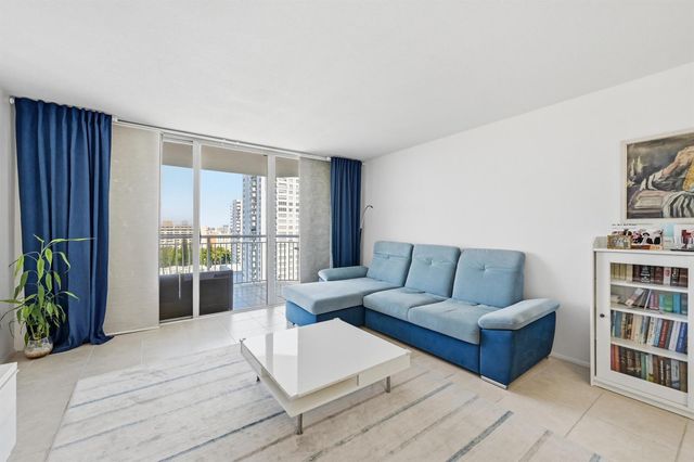 18011 Biscayne Boulevard 1502, Aventura, FL 33160