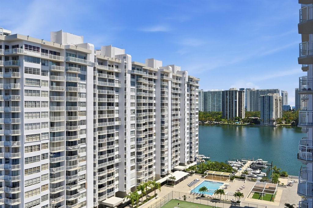 18011 Biscayne Boulevard 1502, Aventura, FL 33160