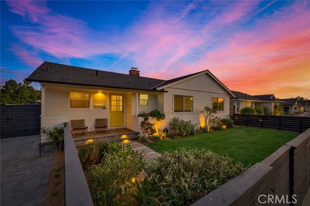 1402 E Rose Avenue, Orange, CA 92867