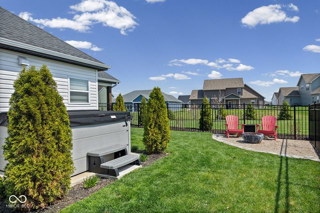4329 N Admirals Pointe Drive, Lafayette, IN 47909
