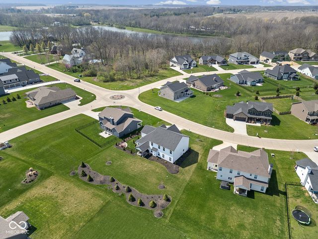 4329 N Admirals Pointe Drive, Lafayette, IN 47909