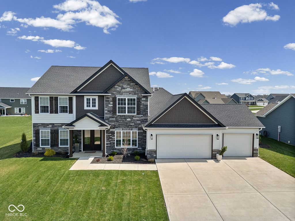 4329 N Admirals Pointe Drive, Lafayette, IN 47909