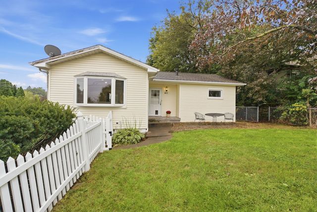 917 W Central Park Avenue, Davenport, IA 52804