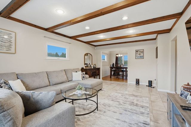 917 W Central Park Avenue, Davenport, IA 52804