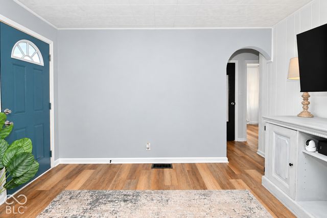 321 N 18th Avenue, Beech Grove, IN 46107