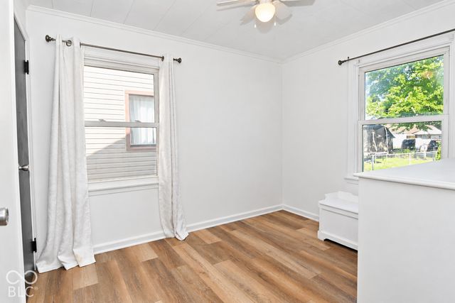 321 N 18th Avenue, Beech Grove, IN 46107