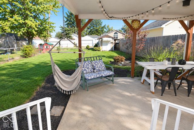 321 N 18th Avenue, Beech Grove, IN 46107