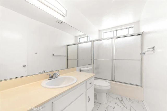 15214 S Raymond Avenue 111, Gardena, CA 90247