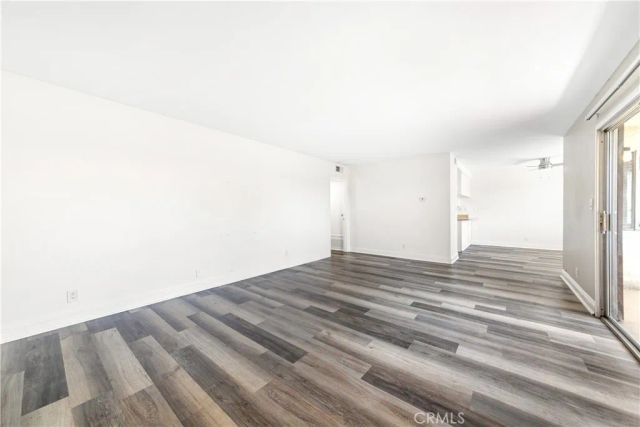 15214 S Raymond Avenue 111, Gardena, CA 90247
