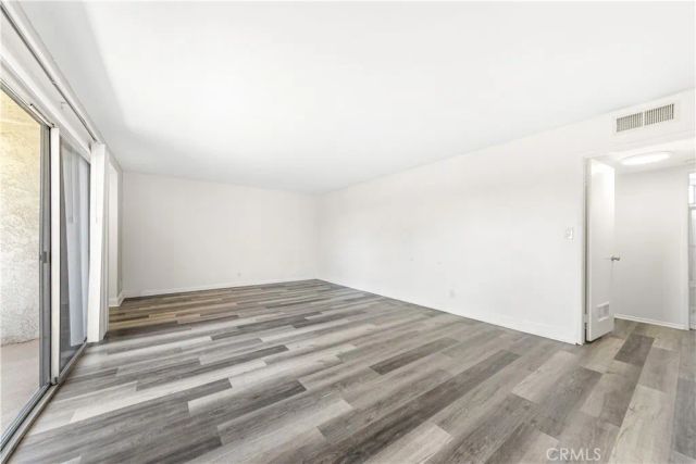 15214 S Raymond Avenue 111, Gardena, CA 90247