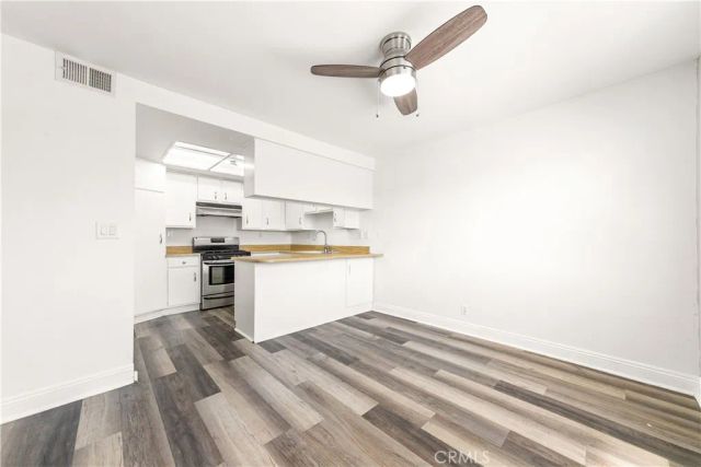 15214 S Raymond Avenue 111, Gardena, CA 90247