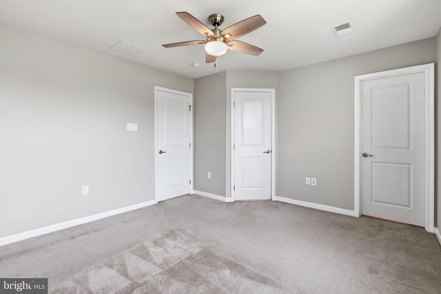 633 COLUMBUS DR, Spring City, PA 19475