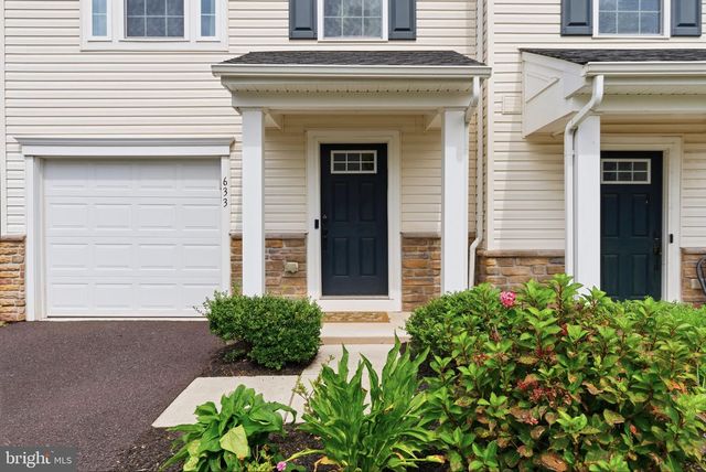 633 COLUMBUS DR, Spring City, PA 19475