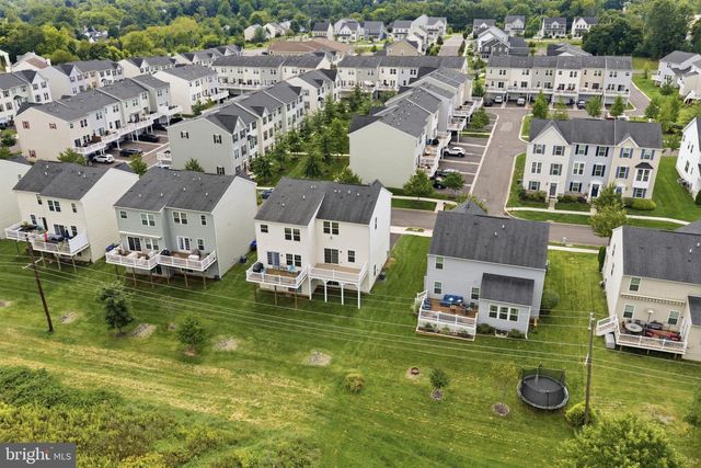 633 COLUMBUS DR, Spring City, PA 19475