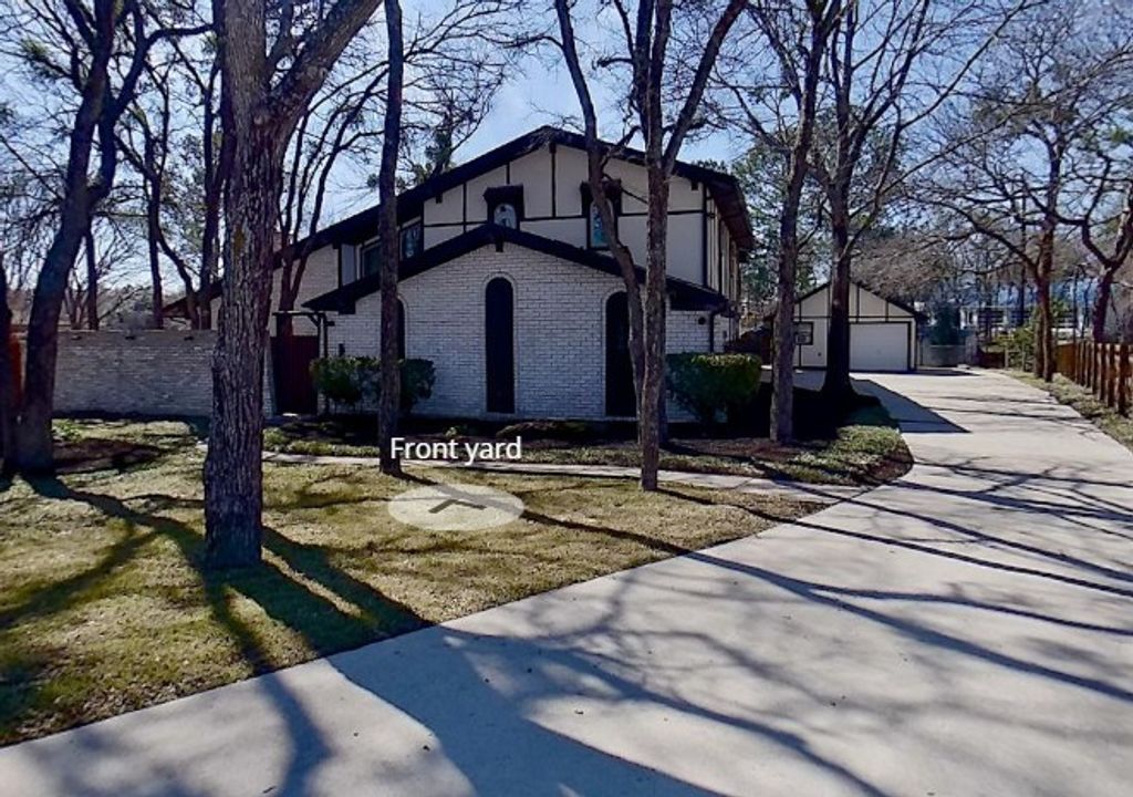 1308 Oakhurst Drive, Southlake, TX 76092