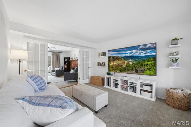 583 McBride Pointe Drive, Wildwood, MO 63011