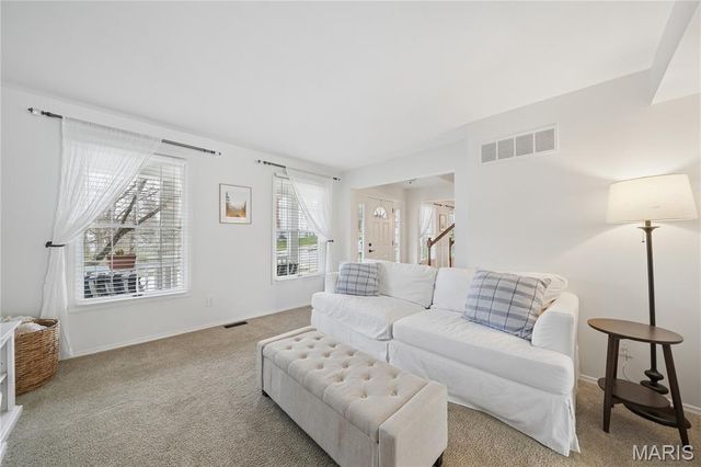 583 McBride Pointe Drive, Wildwood, MO 63011