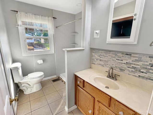 2803 Inland Drive, Middletown, OH 45042