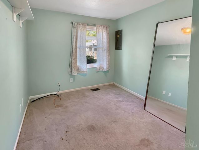 2803 Inland Drive, Middletown, OH 45042